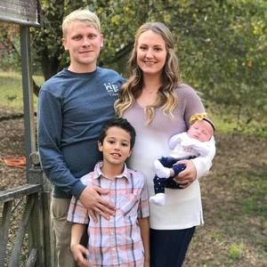 Meet your Posher, Nicole